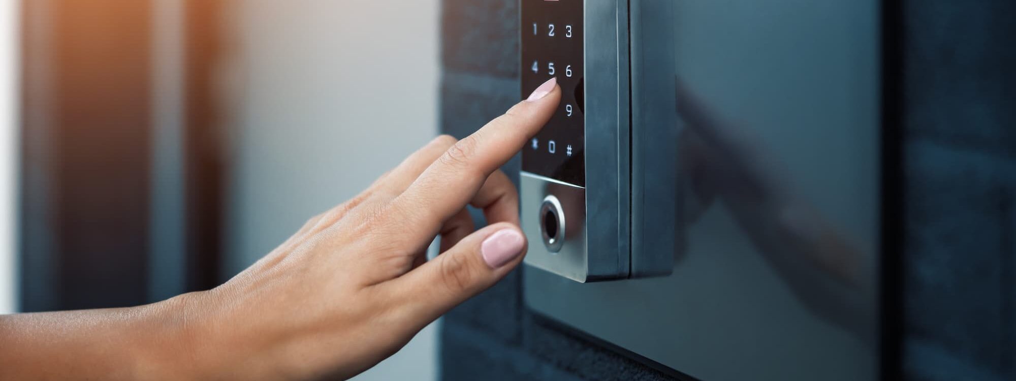 INTERPHONE 2 2000X750 | E.G.W Electricité générale Weiss Pose de vidéophones et interphones pour votre habitat autour de Colmar, Ribeauvillé et Kientzheim Illzach